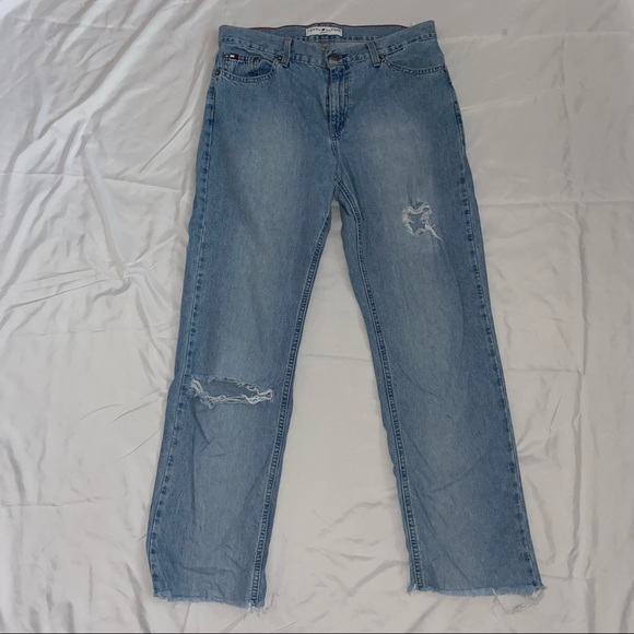 Tommy Hilfiger Distressed Jeans - Picture 1 of 6